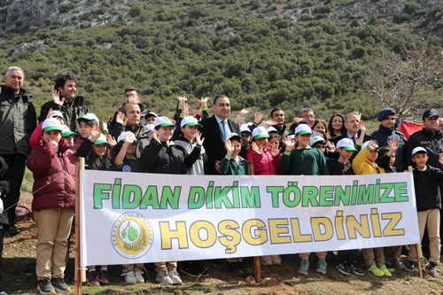 Kaymakamımız Sayın Adem Çelik, İlçemizde Düzenlenen 21 Mart Dünya Orman Haftası Etkinliğine Katıldı