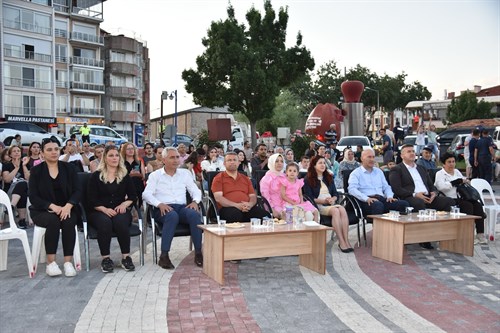 Eğirdir Halk Eğitim Merkezi Müdürlüğü’nden Anlamlı Yıl Sonu Konseri