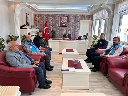 Kaymakamımız Ömer ÇİMŞİT'ten TDV Eğirdir Şubesine Kurban Bağışı